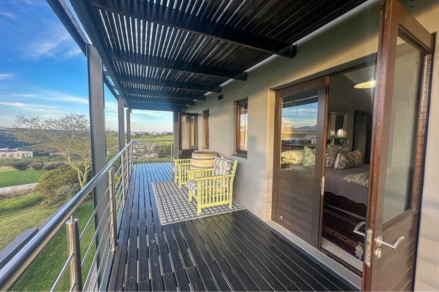 5 Bedroom Property for Sale in Oubaai Western Cape